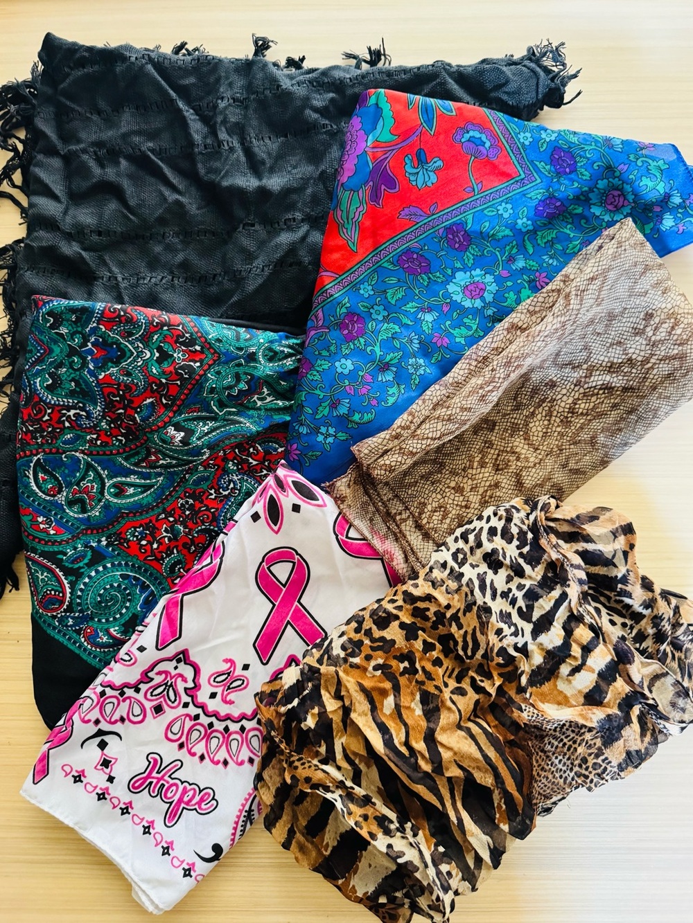 Lot of 6 vintage & modern Pattern Scarves Bundle in different shapes and sizes